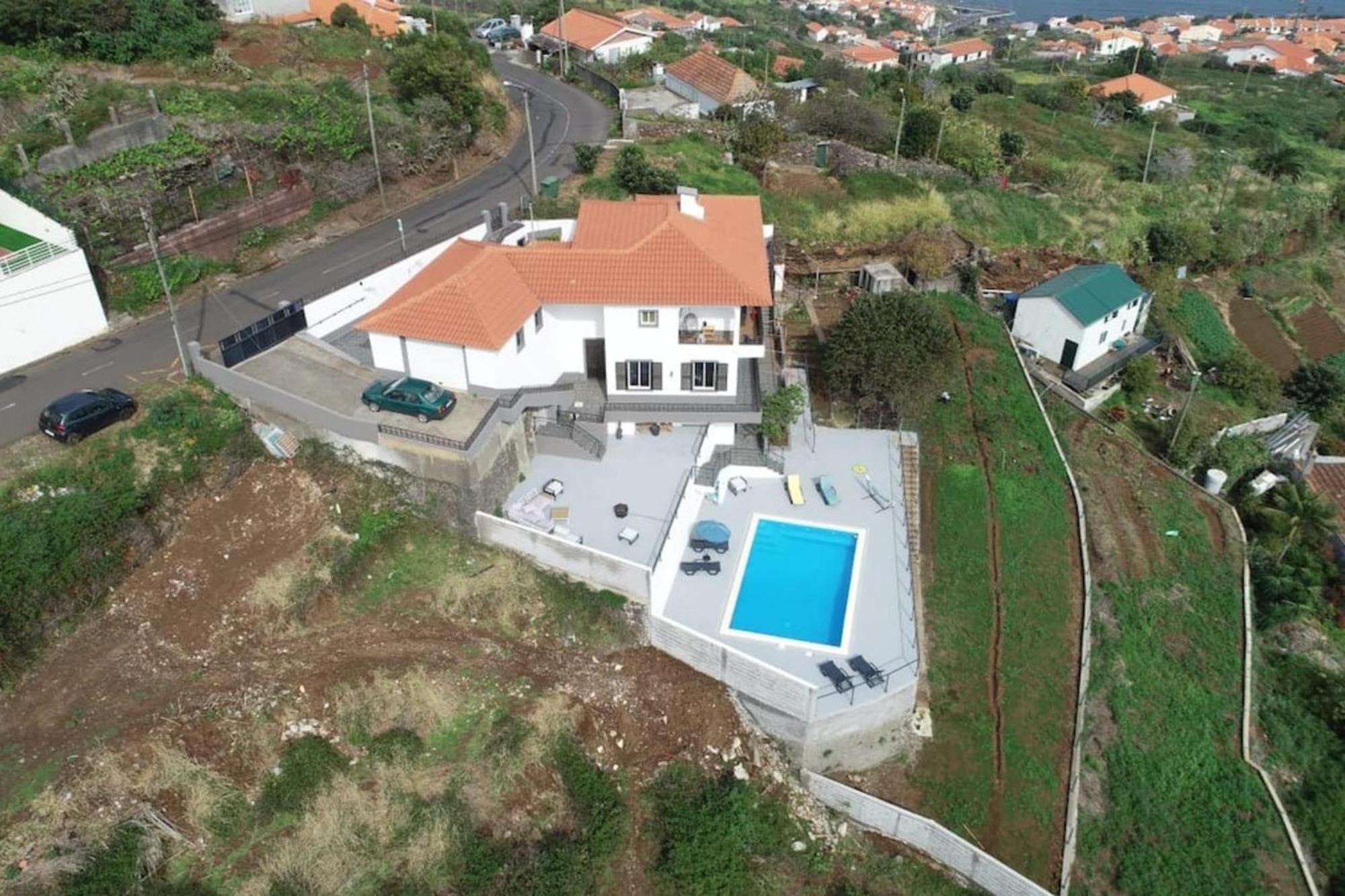 Viva Village Gaula Luaran gambar